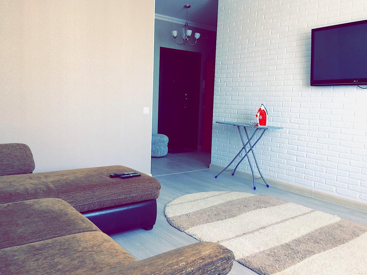 Vesna Apartments In The Center Astana Luaran gambar